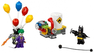 Конструктор LEGO The Batman Movie 70900 Побег Джокера на воздушных шариках